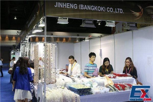 曼谷JINHENG珠宝公司 真诚服务 提供水产珍珠河珠宝银饰产品 第54届曼谷国际珠宝展2014年9月9日